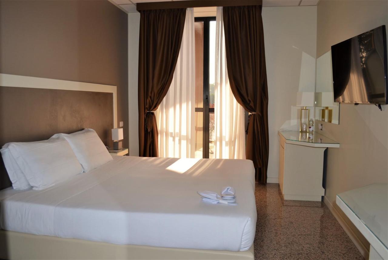 Hotel Diamante Corbetta Kültér fotó