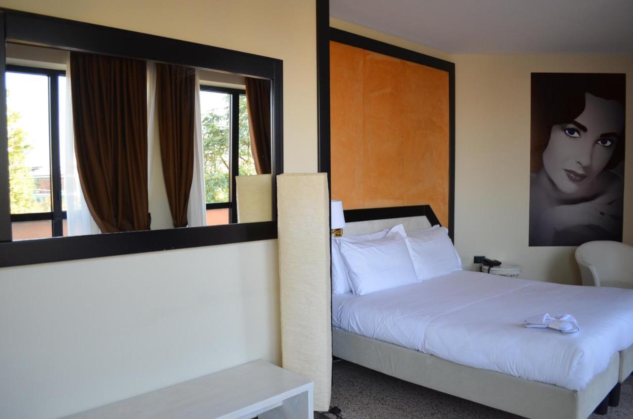 Hotel Diamante Corbetta Kültér fotó
