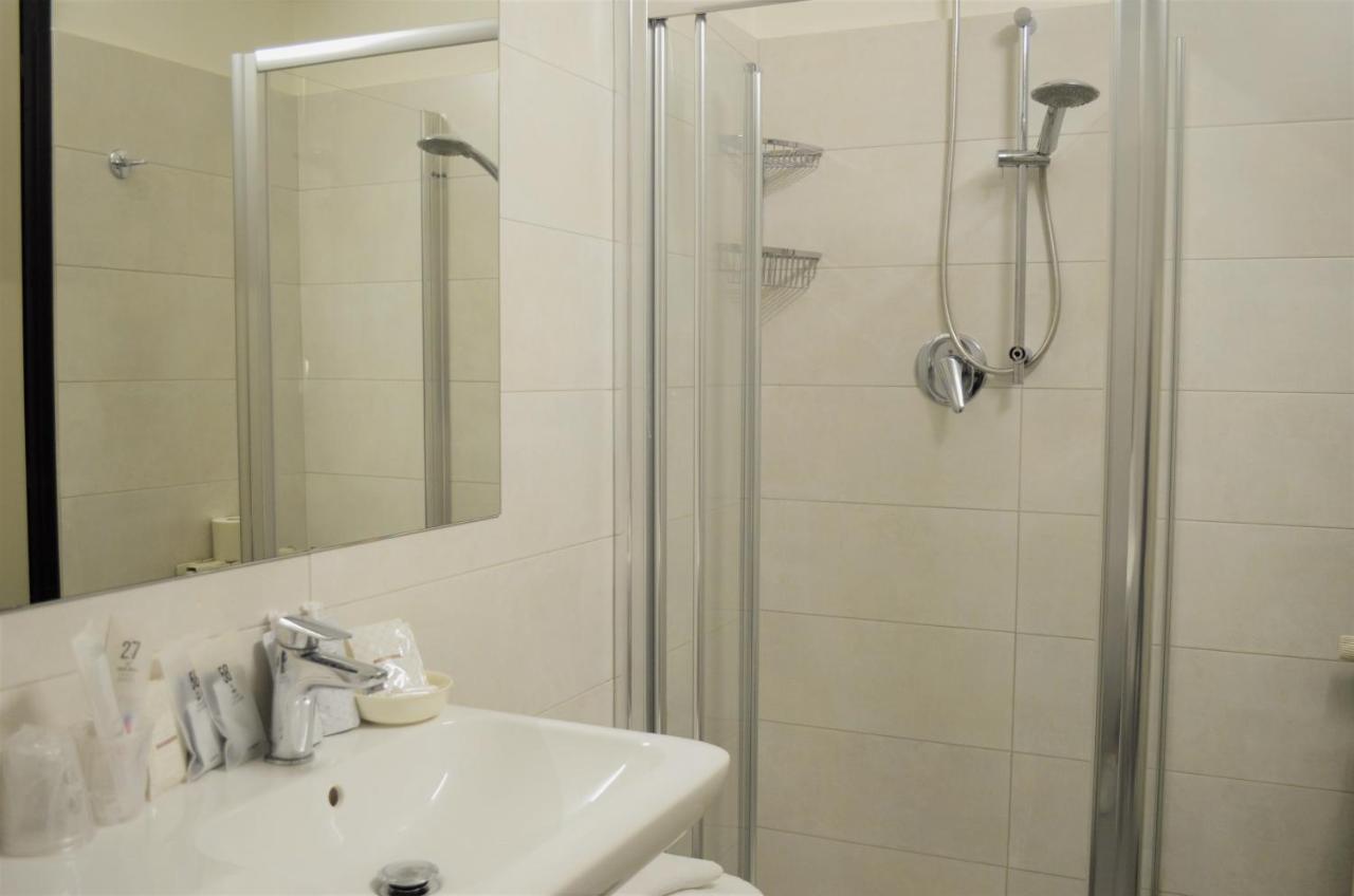 Hotel Diamante Corbetta Kültér fotó