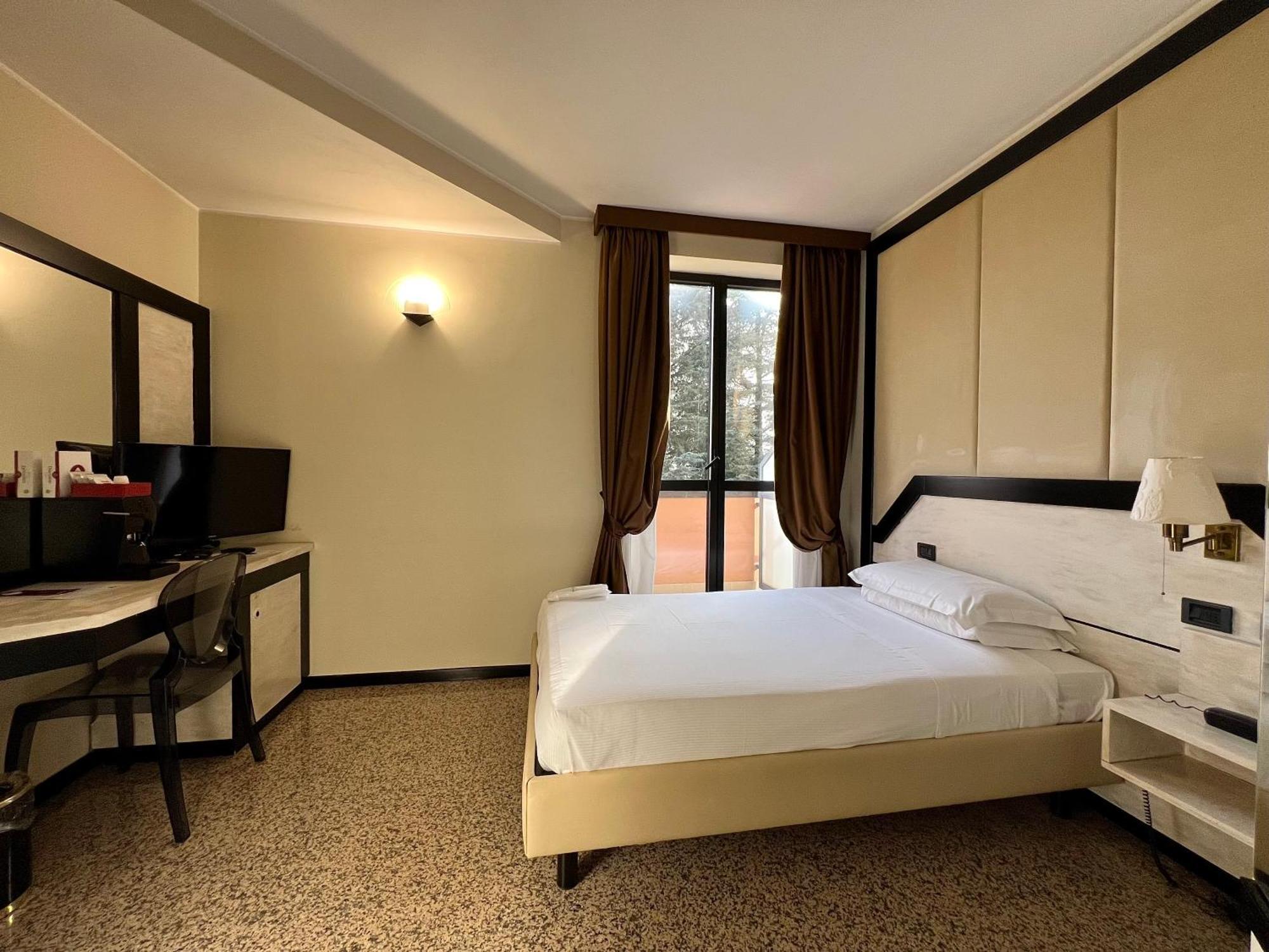 Hotel Diamante Corbetta Kültér fotó