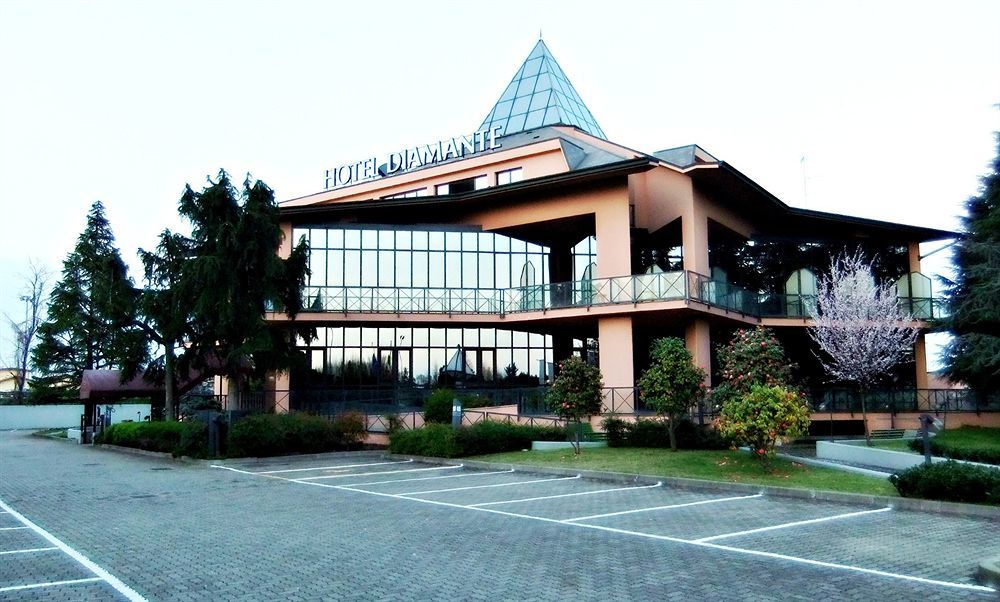 Hotel Diamante Corbetta Kültér fotó